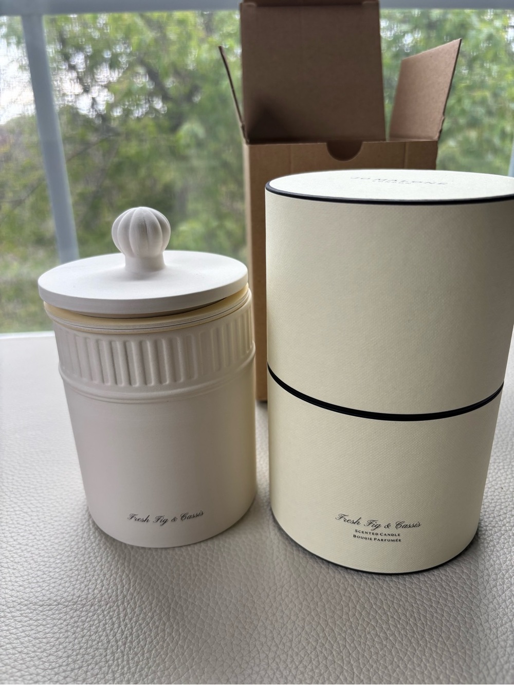 Jo Malone Fresh Fig & Cassis Townhouse Scented Candle （new in box )